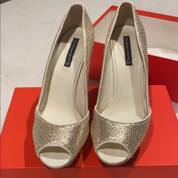 claudia ciuti Size 8 Heels